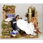 DONNE C/LENZUOLA CM.12 MOVIM. 23X18X18CM EAN 8018623103499 INGROSSO PERSONAGGI PER IL PRESEPE E ANIMALI