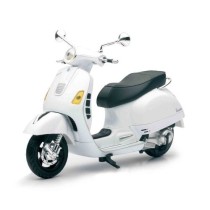 INGROSSO VESPA GTS300 SUPER 1:12