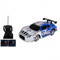 MACCHINA TELE.18CM+PE.4CAN.SC.1:24 GIOCATTOLI EAN 8052286073676 INGROSSO AUTO CON RADIOCOMANDO