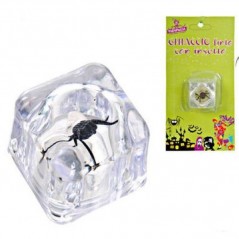 INGROSSO CARNEVALE CUBETTO DI GHIACCIO C/MOSCA 8032732158843 INGROSSO ARTICOLI CARNEVALE SCHERZI DI CARNEVALE